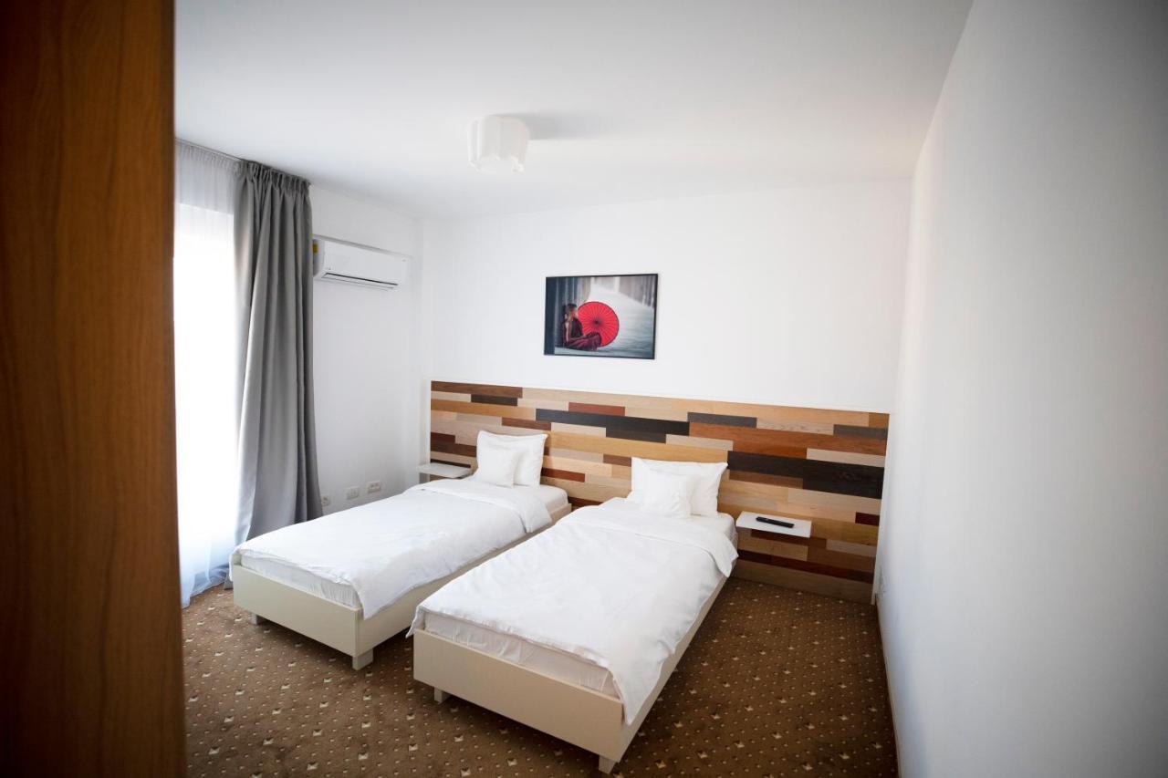 1Hotels 蒂米什瓦拉 外观 照片